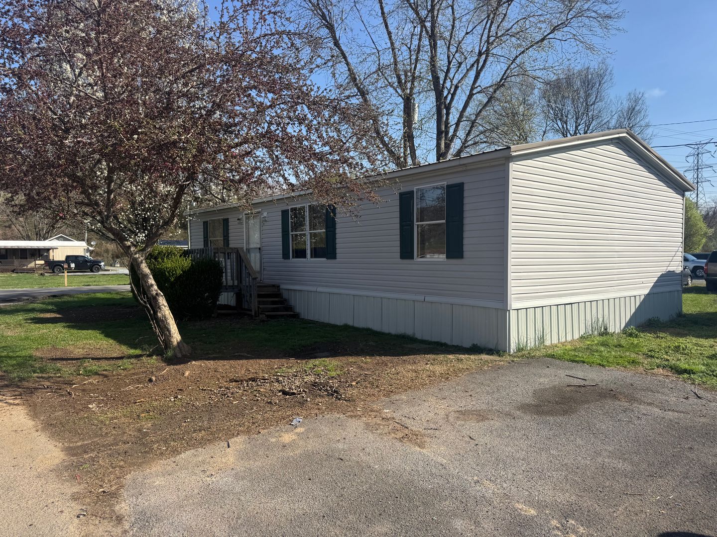 Elizabethton Apartment: 189 Old Stoney Creek Rd