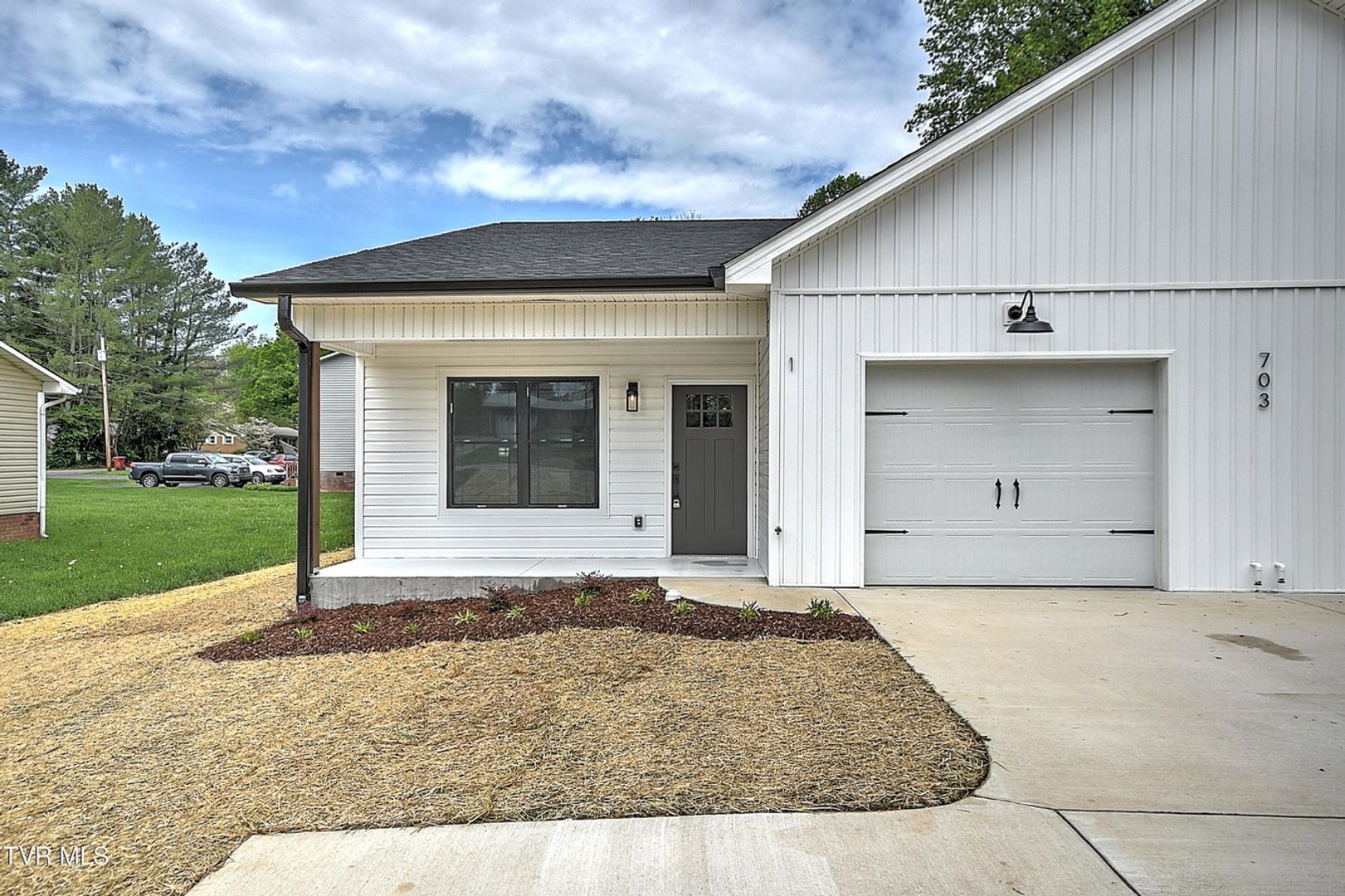 Johnson City Apartment: 703 Swadley Rd