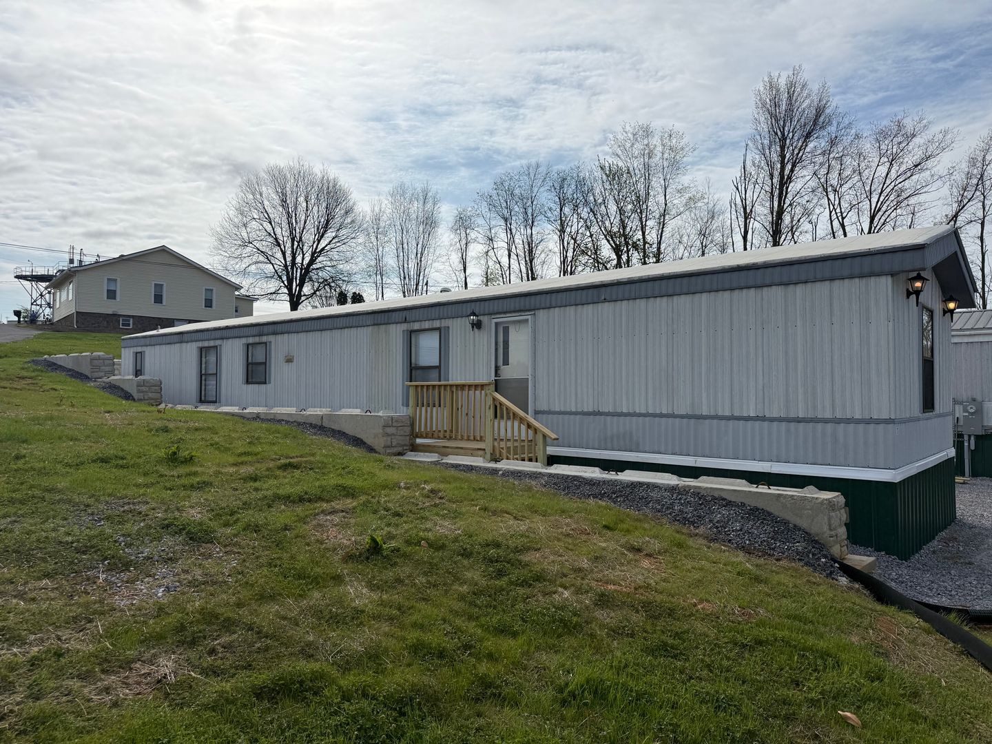 Greeneville Apartment: Springbrook Park