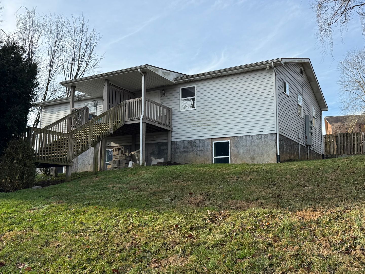 Greeneville Apartment: 2323 Old Tusculum Rd