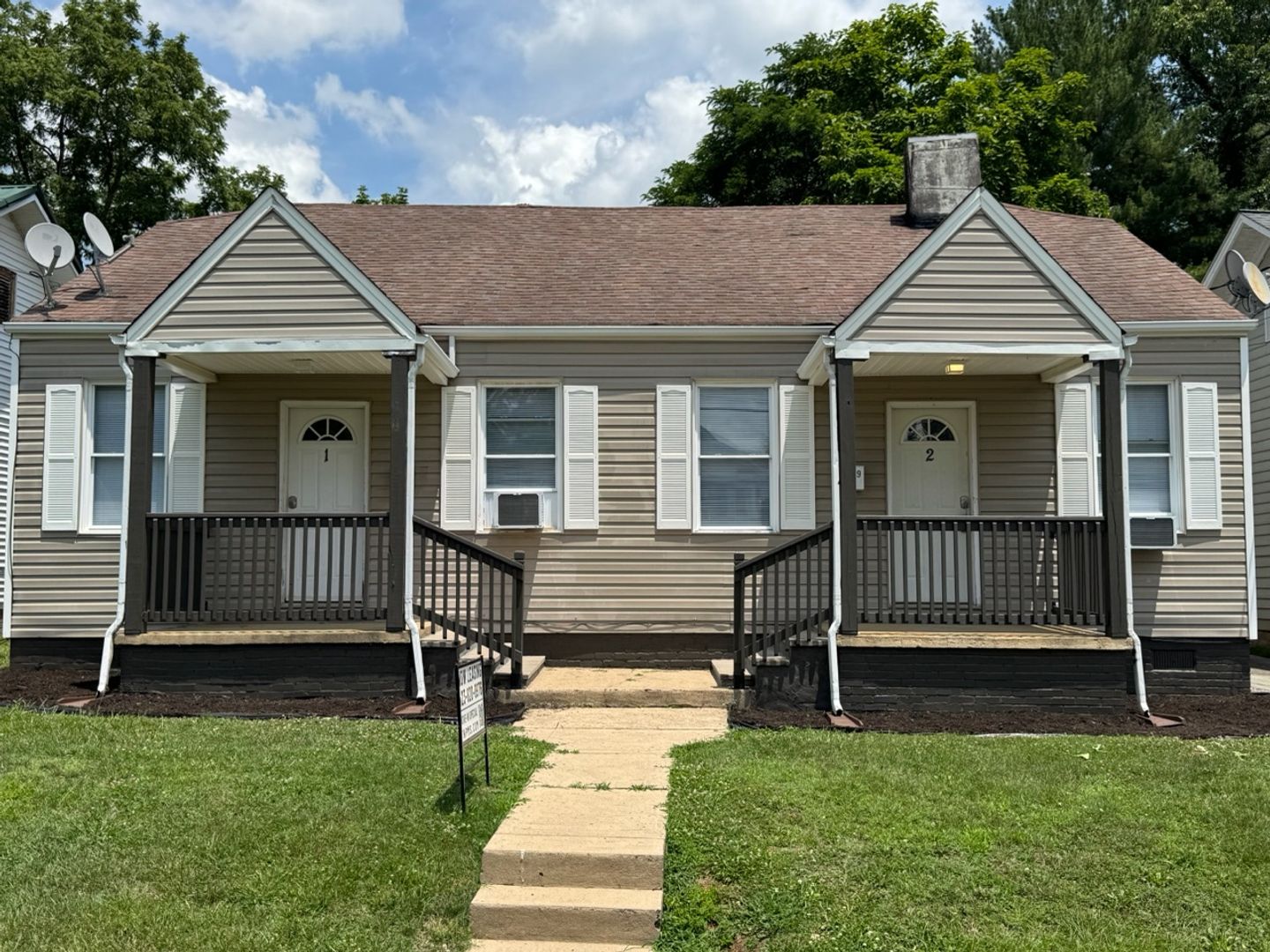 Bristol Apartment: 419 Carolina Ave