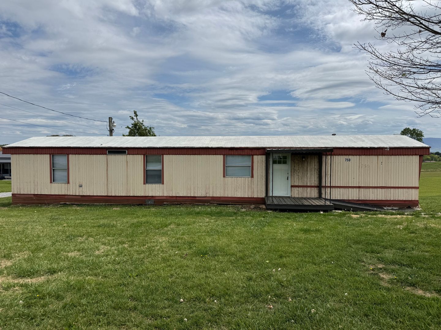 Greeneville House: 750 Quillen Shell Rd