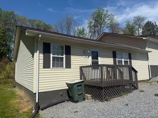 3 Bedroom 2 Bath Apartment in Elizabethton, TN