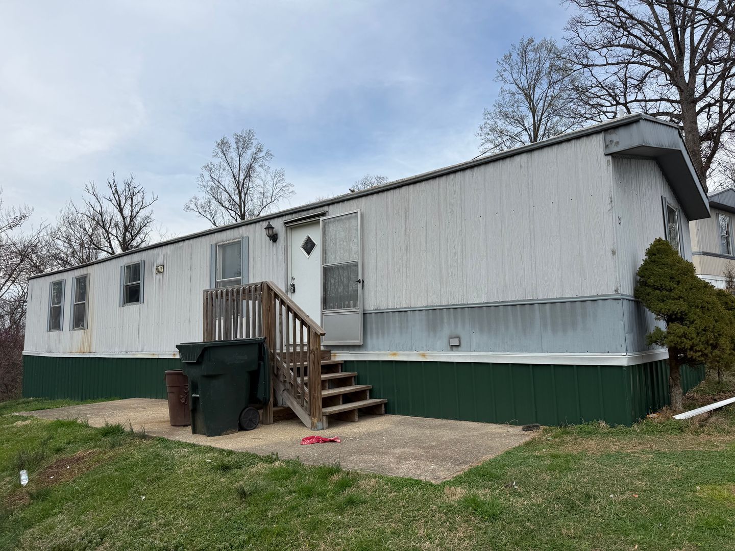 Greeneville Apartment: 23-89 Pebble Hill Park