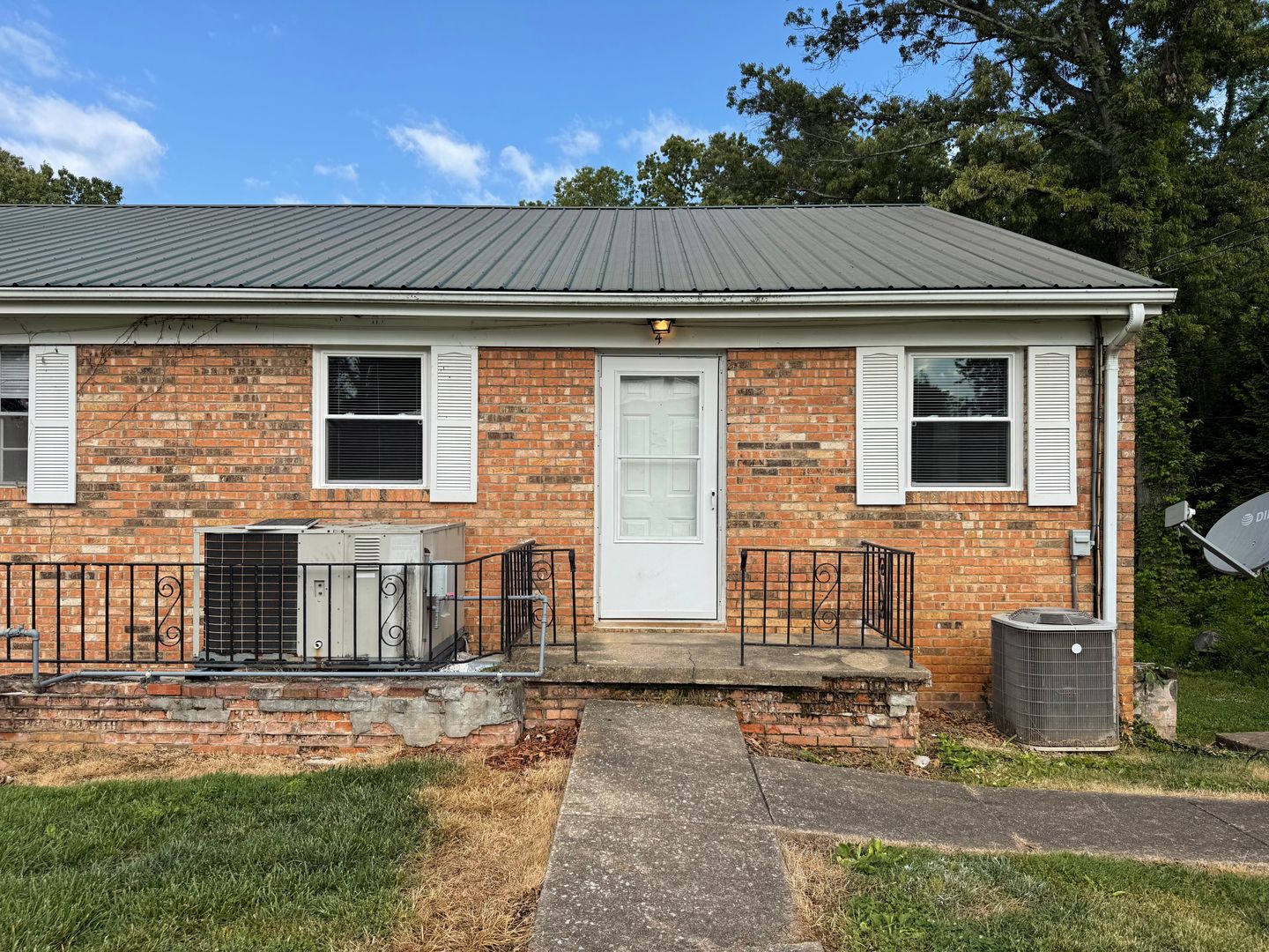 Greeneville Apartment: 204 Pinecrest Drive