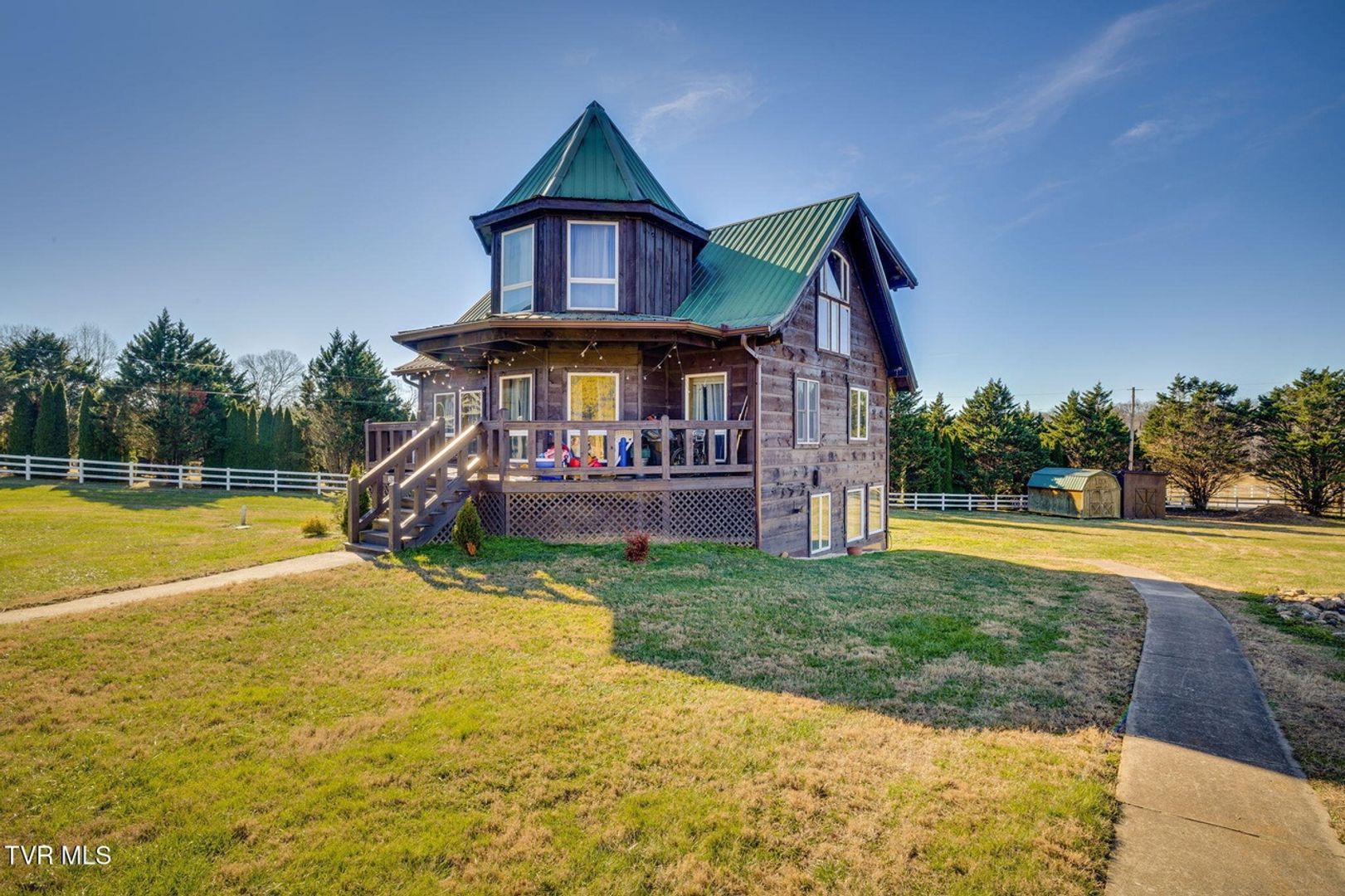 Greeneville Apartment: 2390-2444 W Allens Bridge Rd