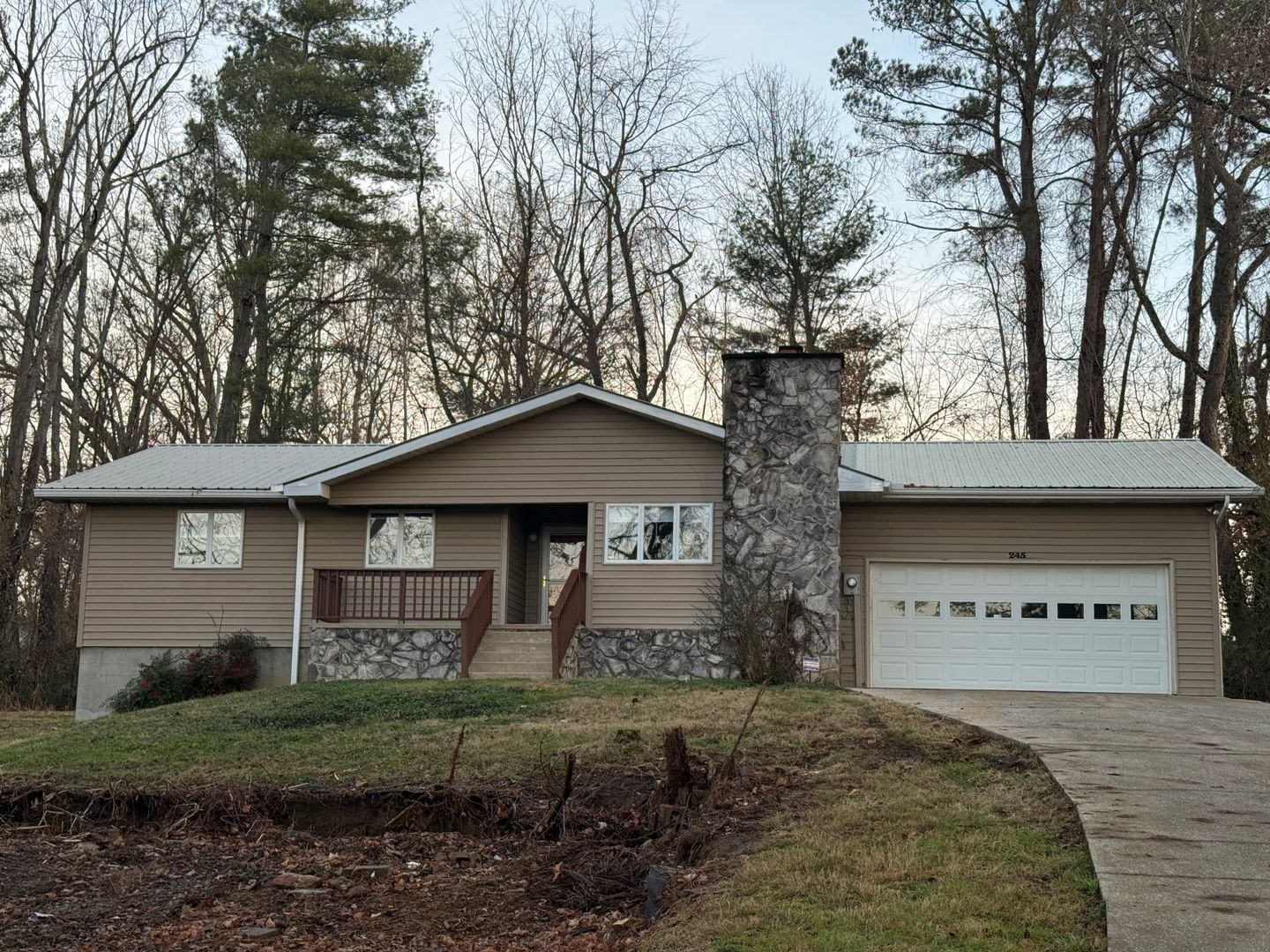 Afton House: 245 Meadowbrook Rd