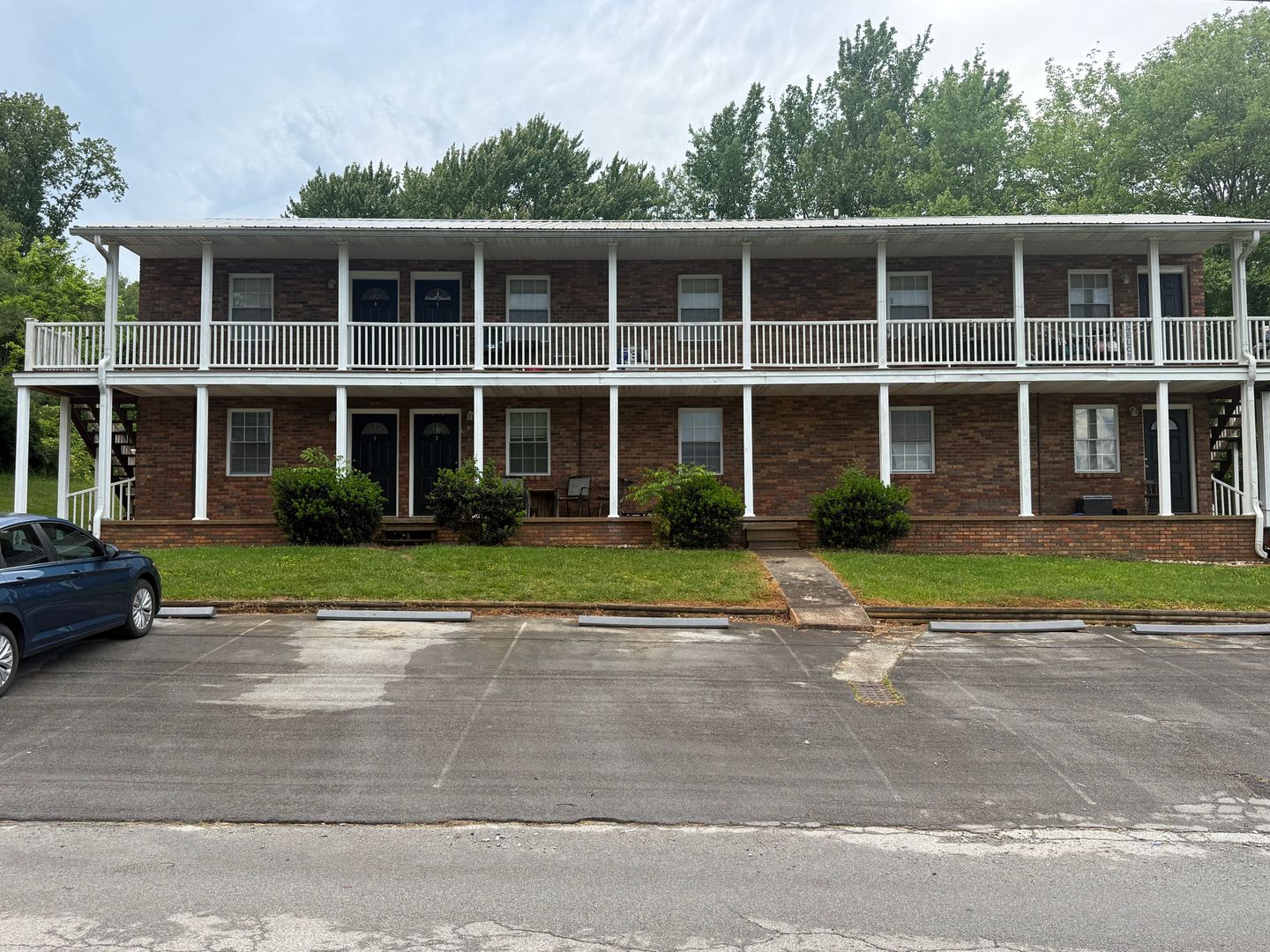 Morristown Apartment: 1155 McFarland St