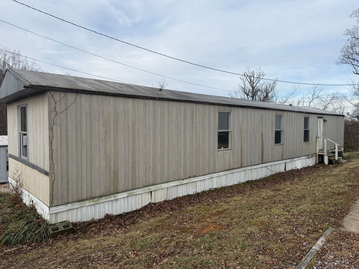 Greeneville Apartment: 23-89 Pebble Hill Park