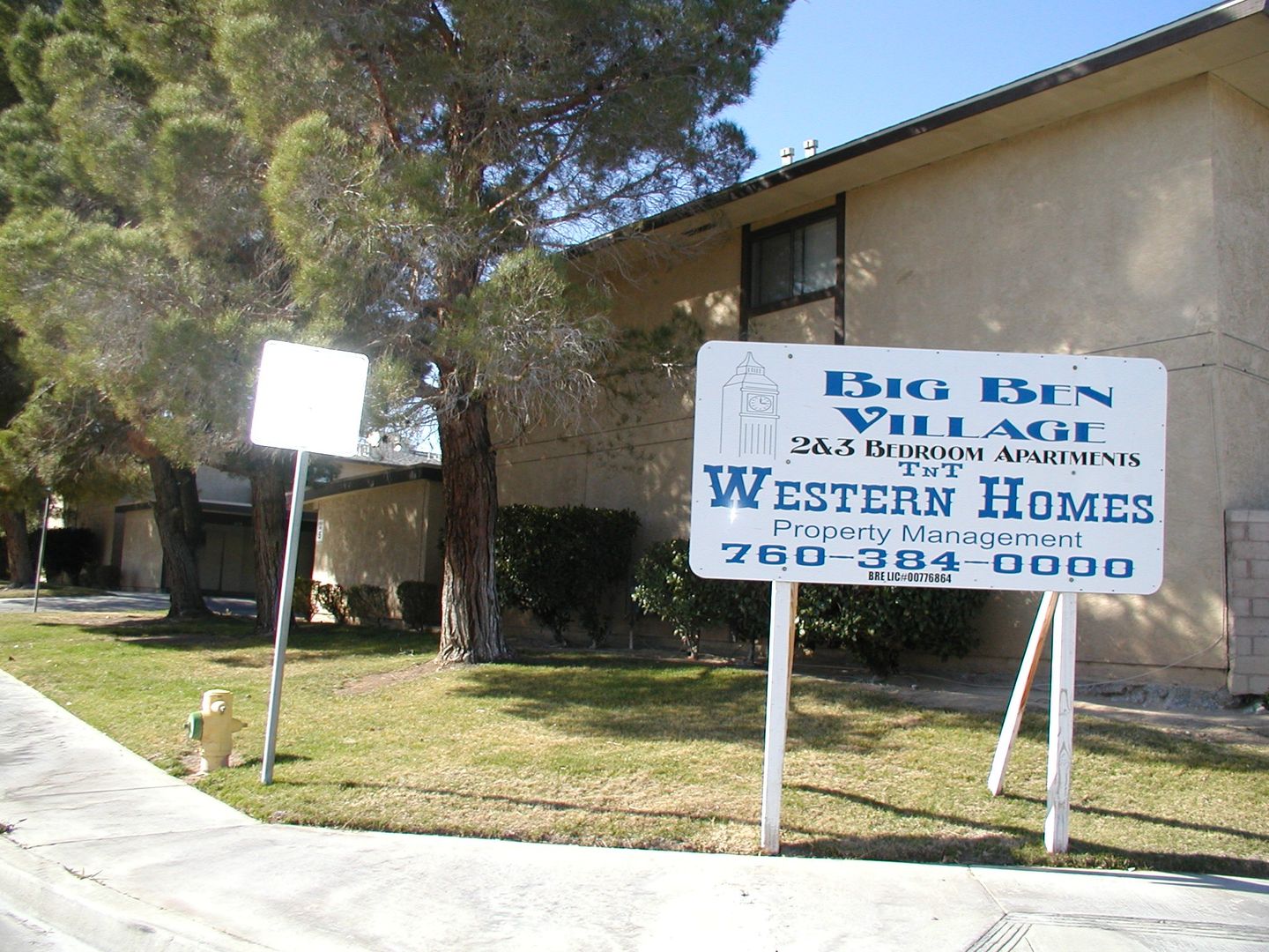 Ridgecrest Apartment: 201 W Drummond Ave.