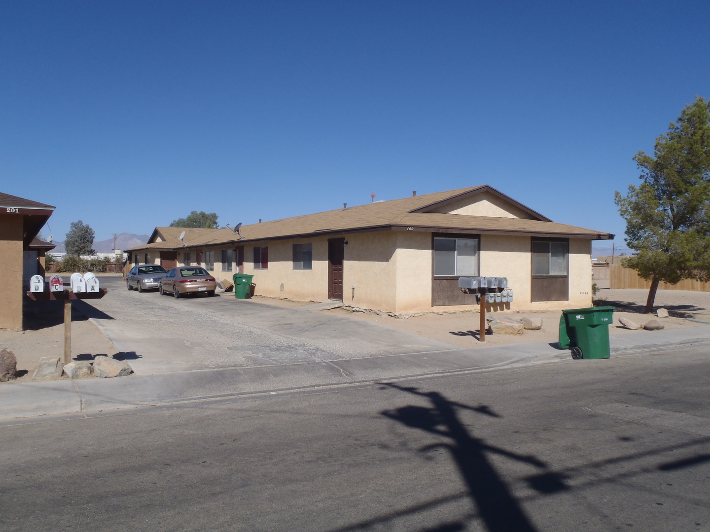 Ridgecrest Apartment: 199 S. Sunset A-B-C-D