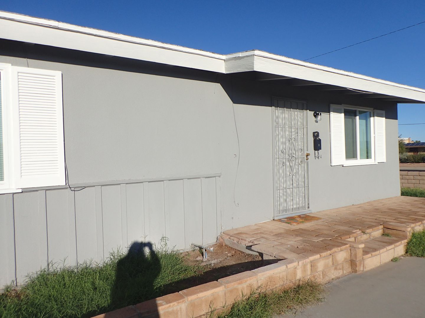 Ridgecrest House: 437 N Florence St