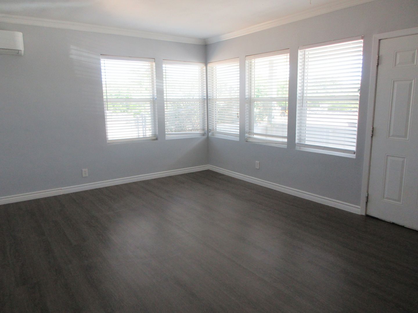 Ridgecrest Apartment: 4423 Johnston Ave.