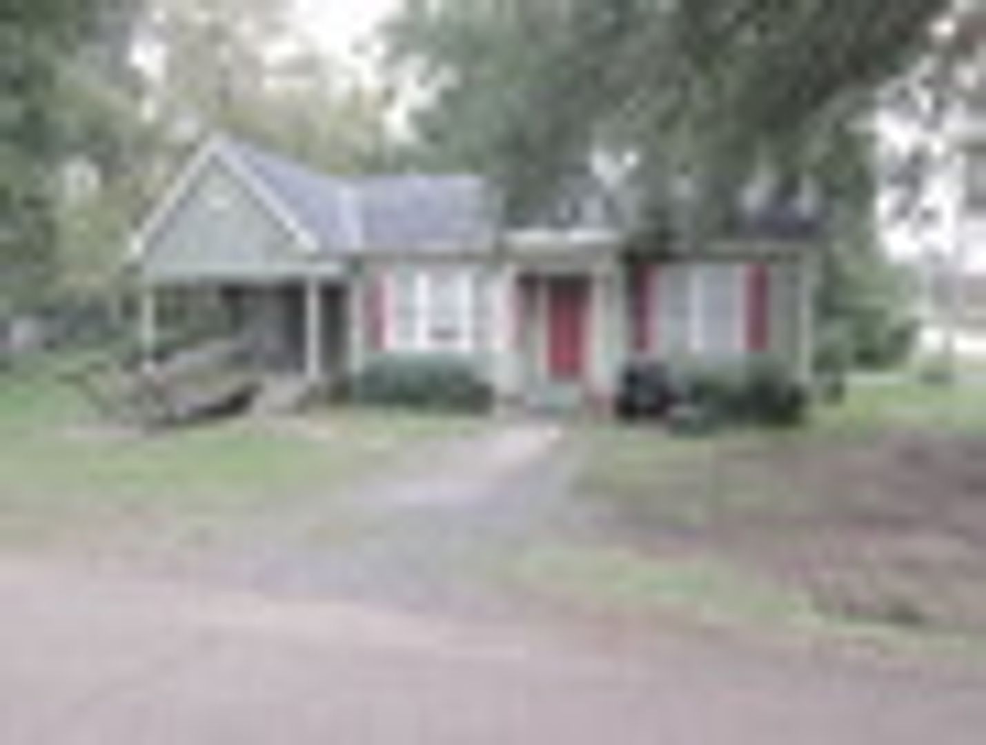 Ruston House: 211 W. Colorado Avenue