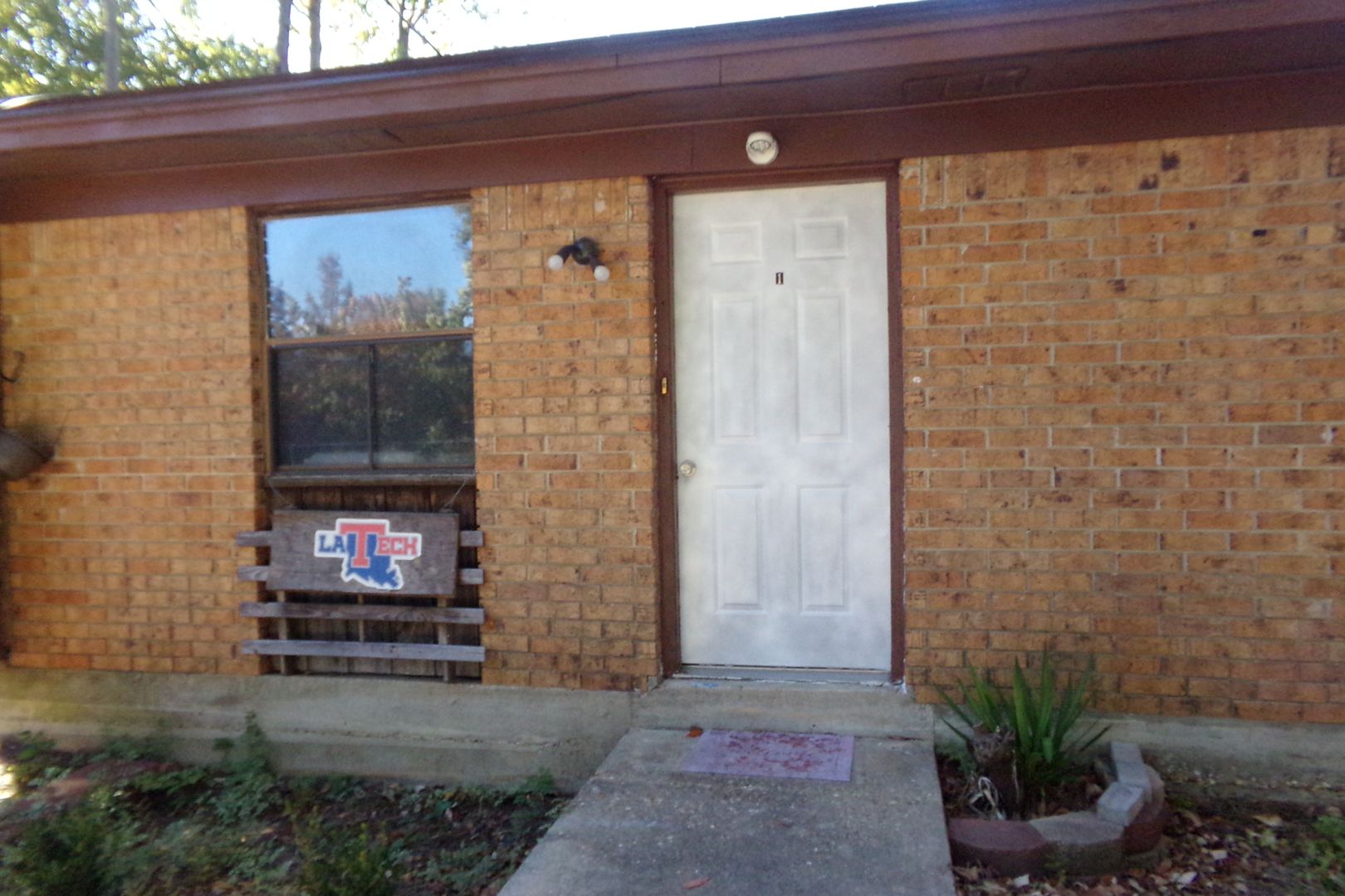 504 W. Louisiana