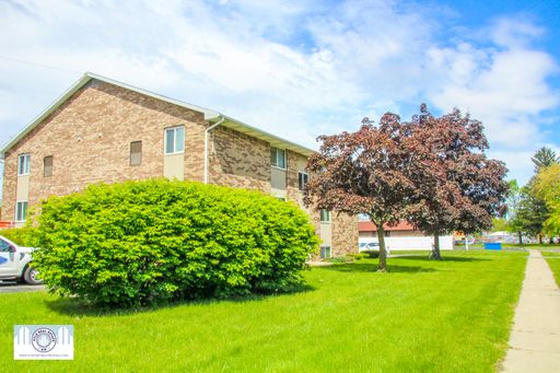 1BR Apartment • $99 Deposit • Gas included! – photo 1