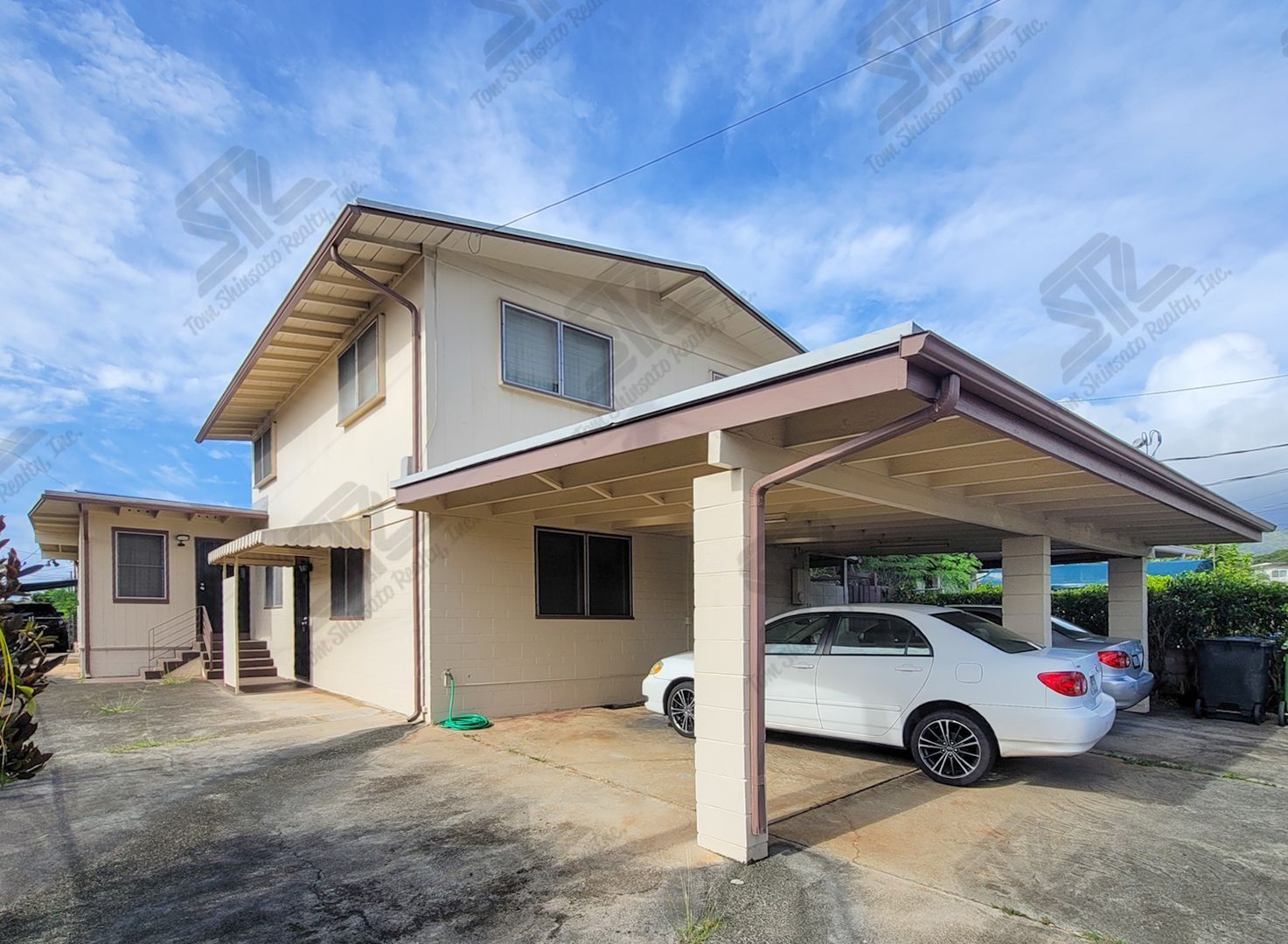 Honolulu House: 1654 Owawa Street