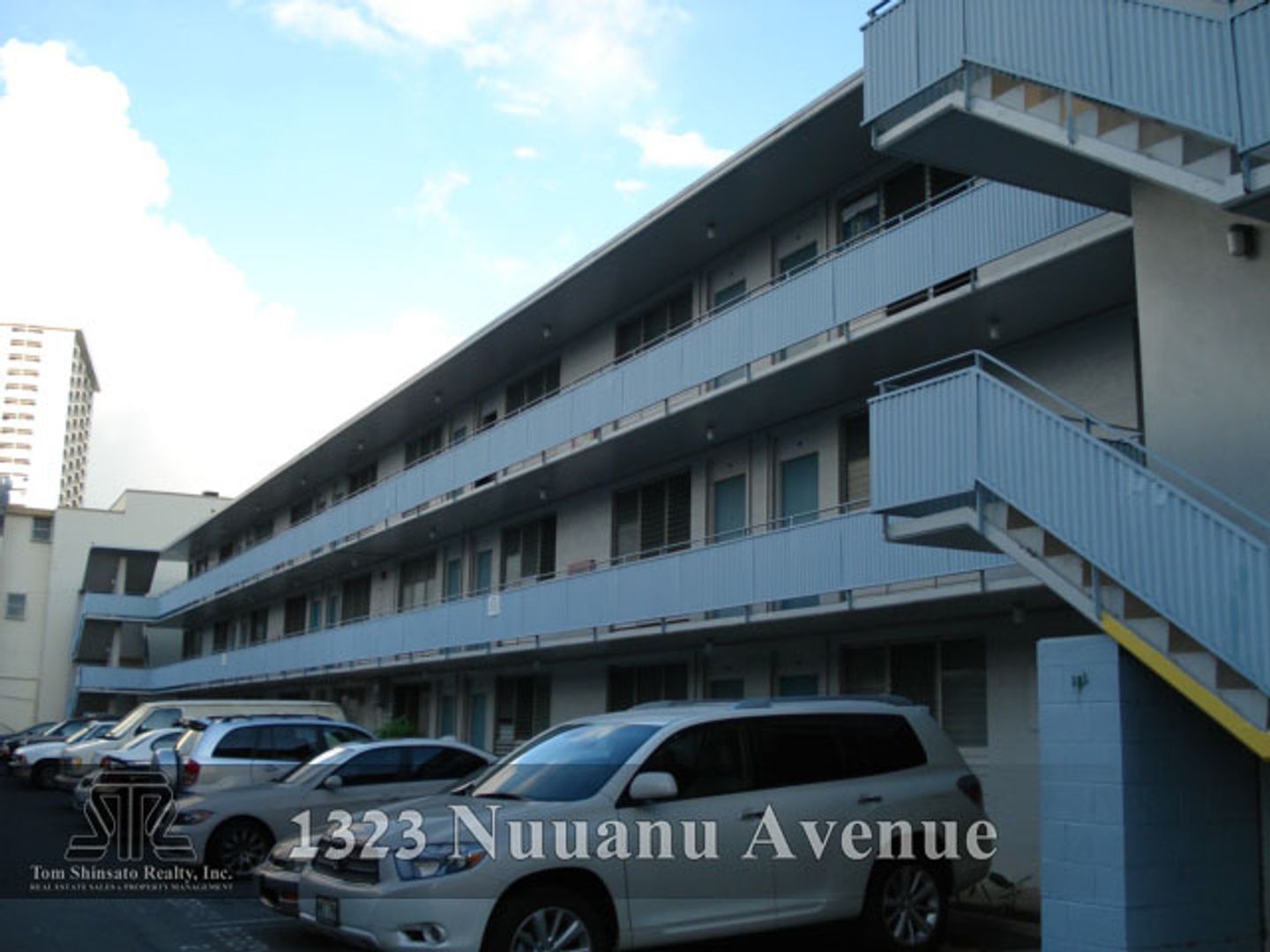 Honolulu Apartment: 1323 Nuuanu Avenue