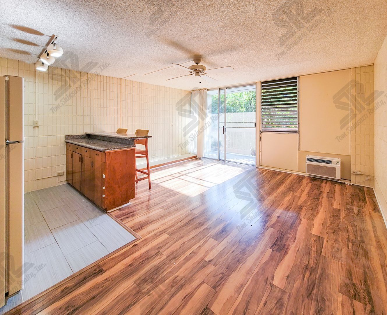 Honolulu Apartment: Pensacola Gardens