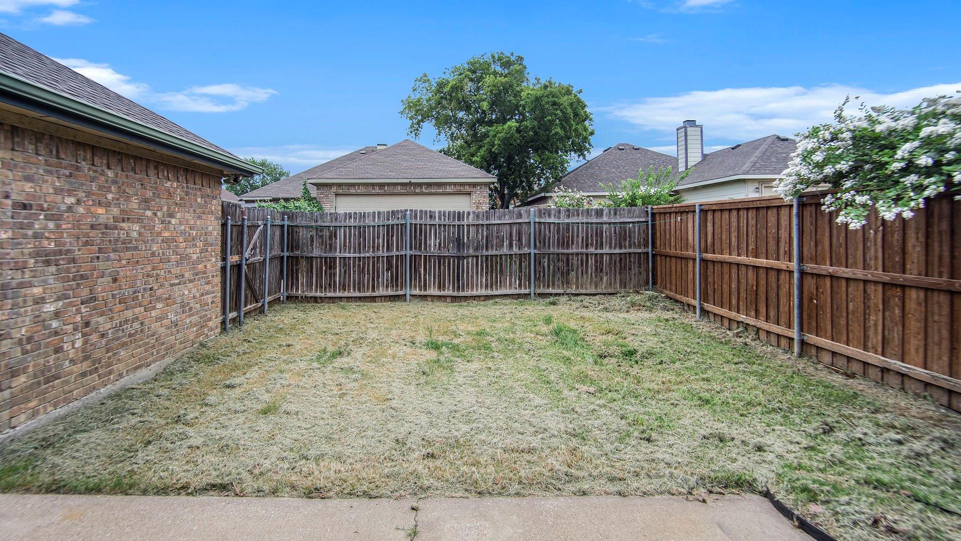 6908 Bentley Ave, Fort Worth, TX 76137 photo 24