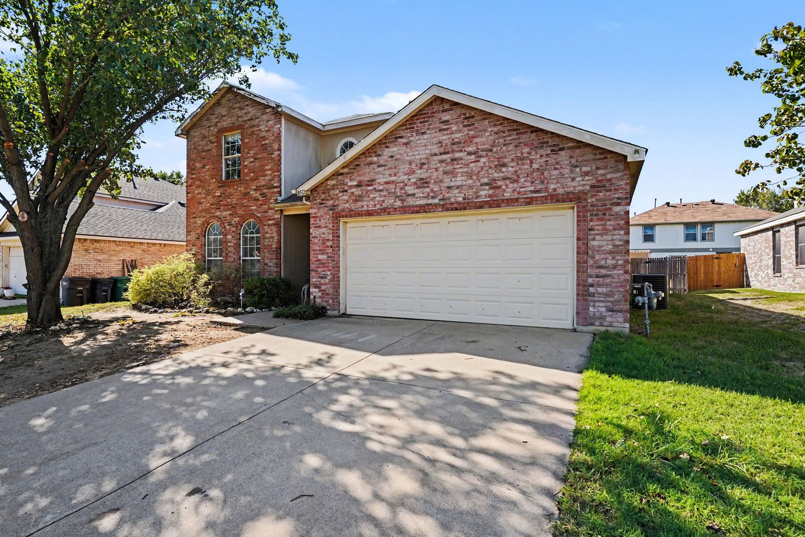 8512 Clearbrook Drive, Fort Worth, TX 76123 photo 2