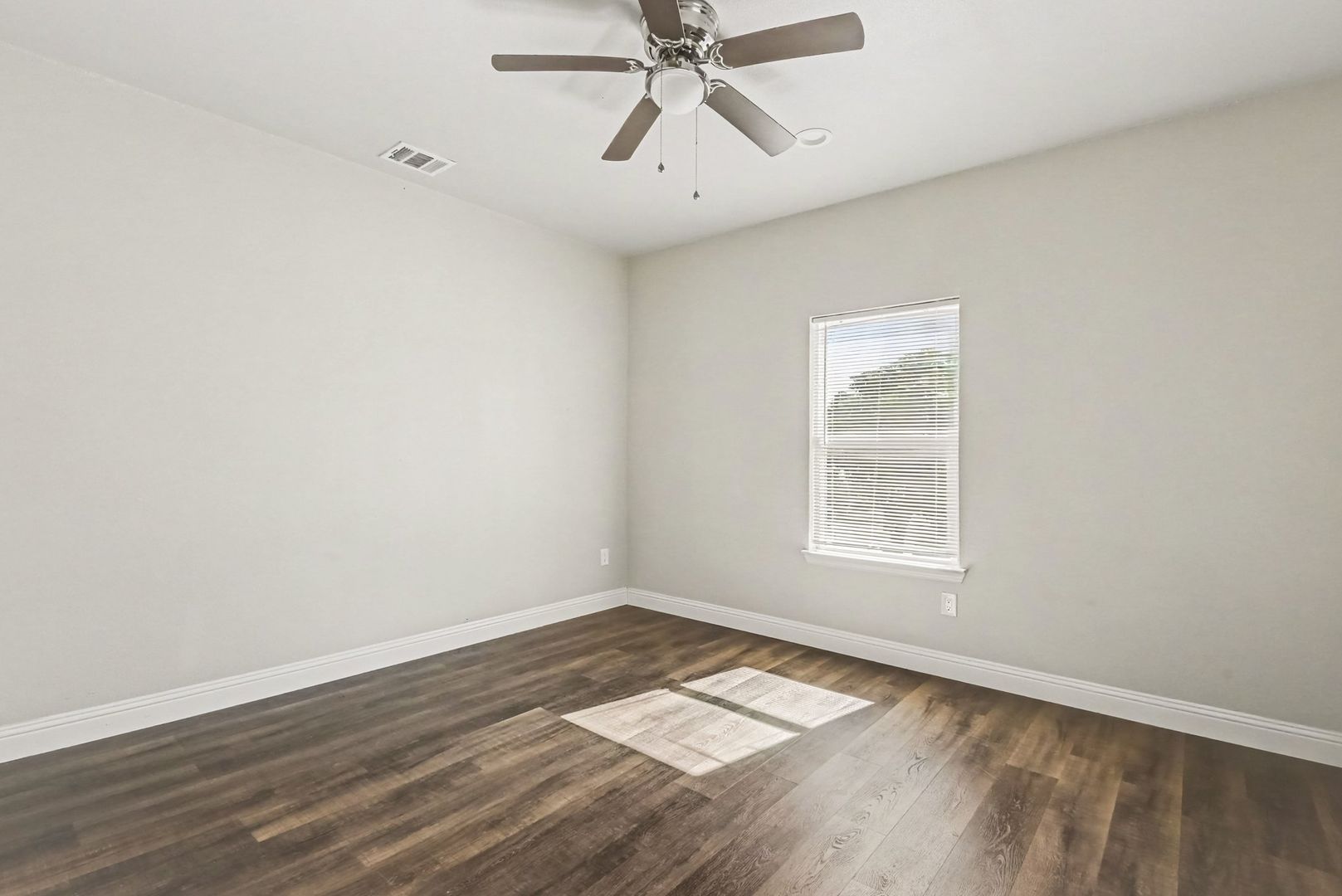 1306 Orange Ave, Fort Worth, TX 76110 photo 18