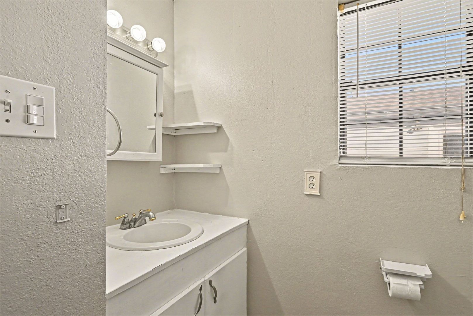 3720 Stanley Avenue, Fort Worth, TX 76110 photo 12