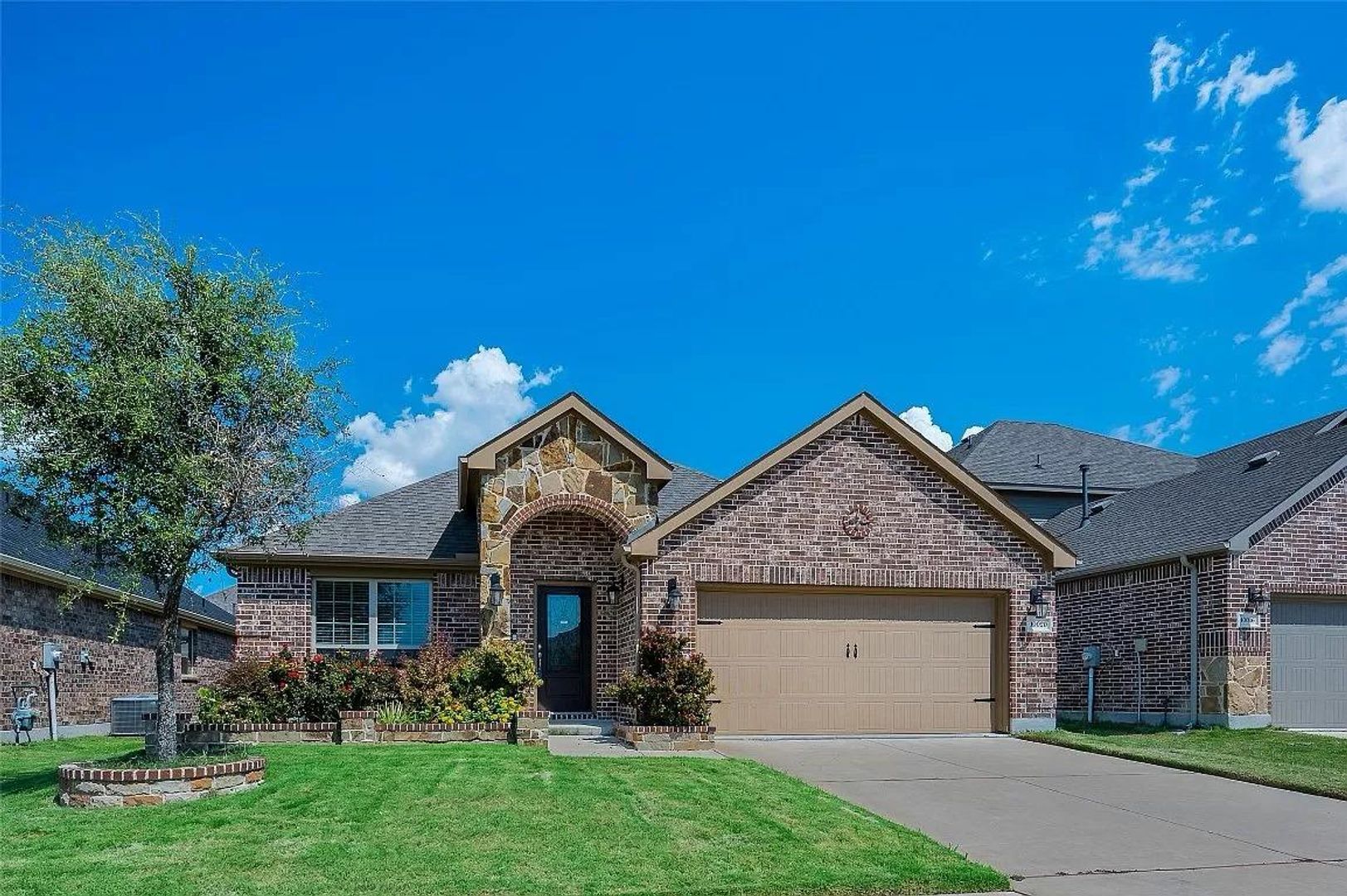 McKinney House: 10020 Levelland Pl