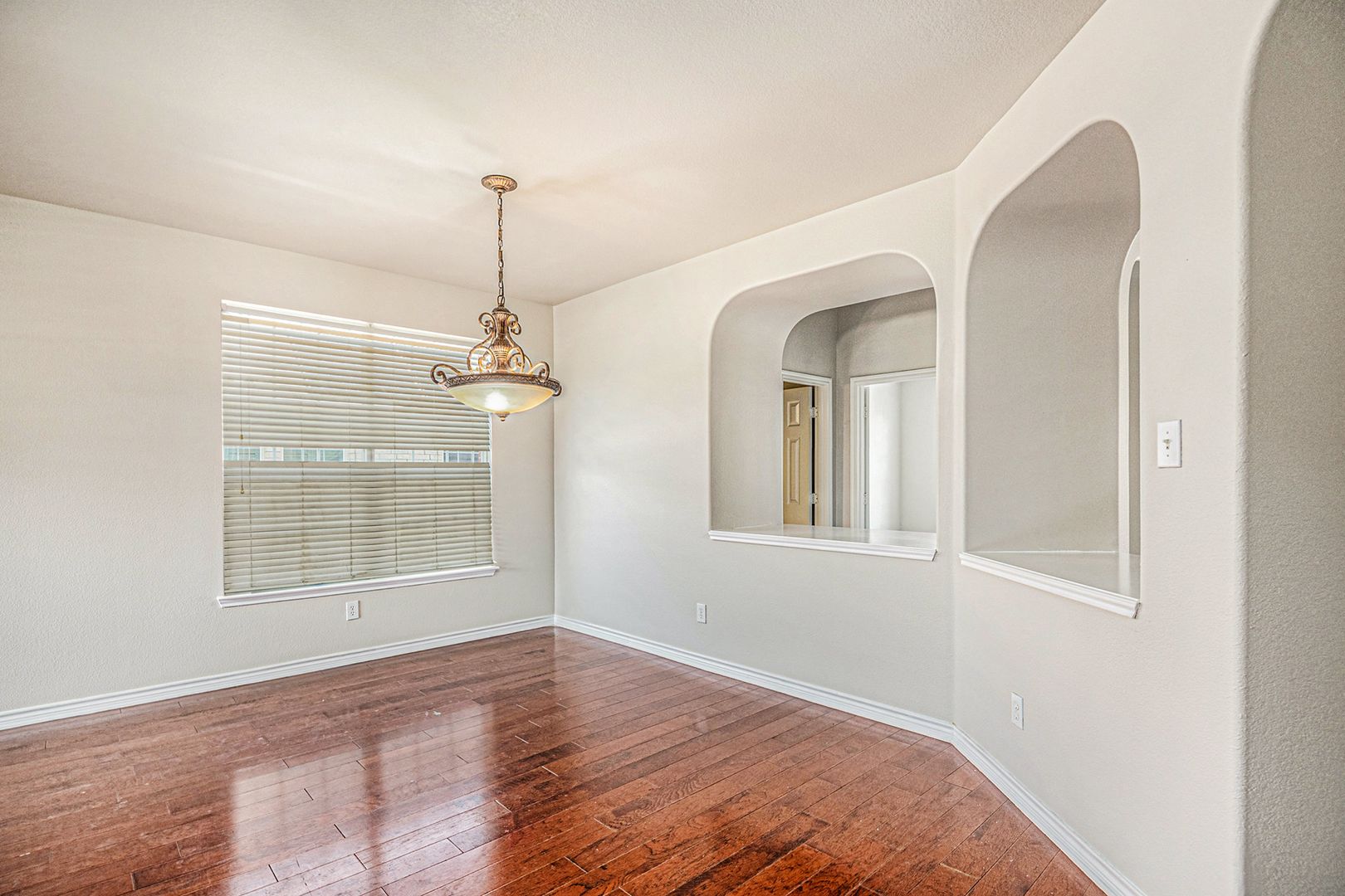 605 Port Royale Way, Euless, TX 76039 photo 5