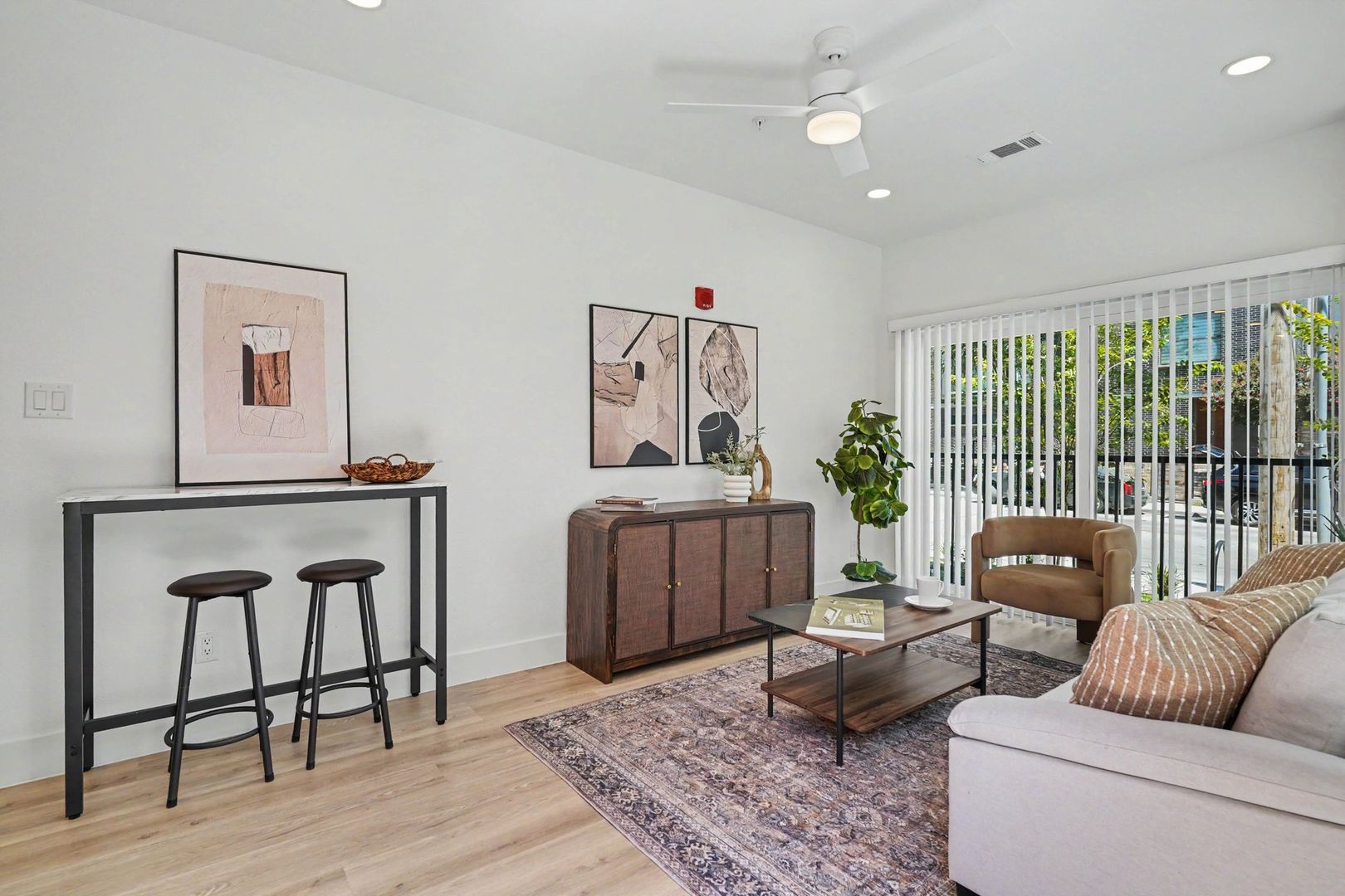 2217 N Fitzhugh Avenue #101 12 of 12