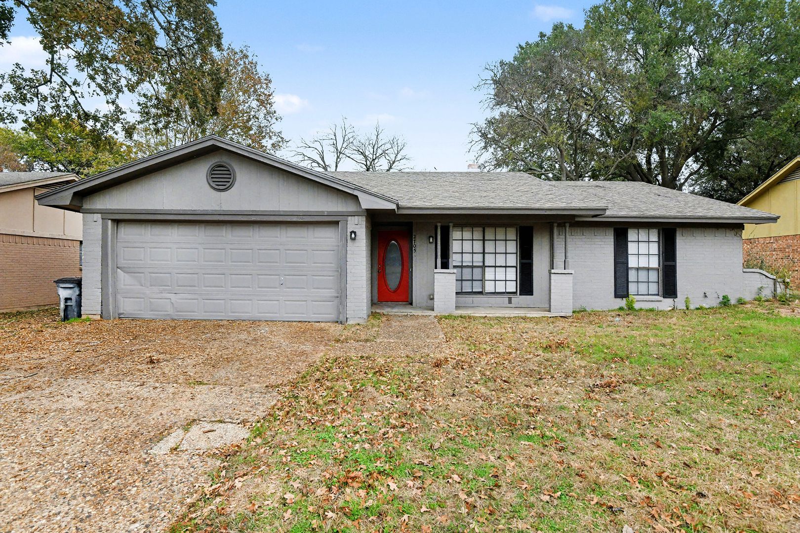 Fort Worth House: 2705 Warren Lane