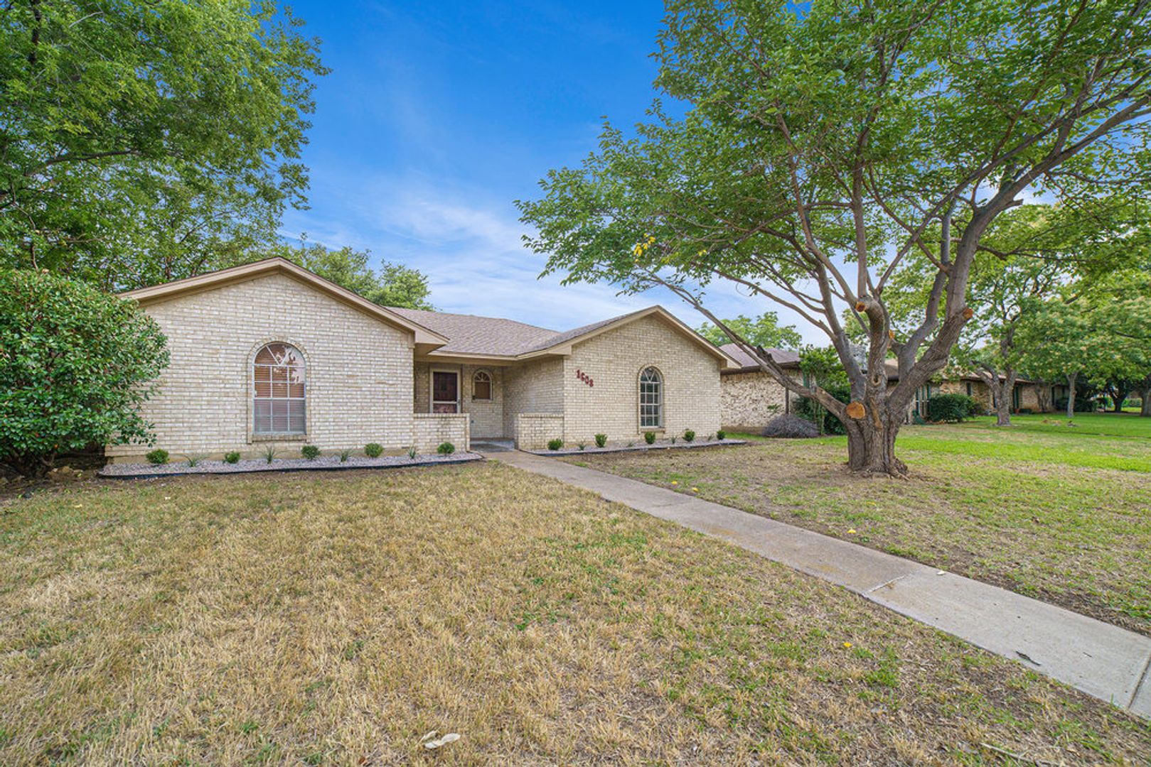 1608 San Antone Lane, Lewisville, TX 75077 photo 3