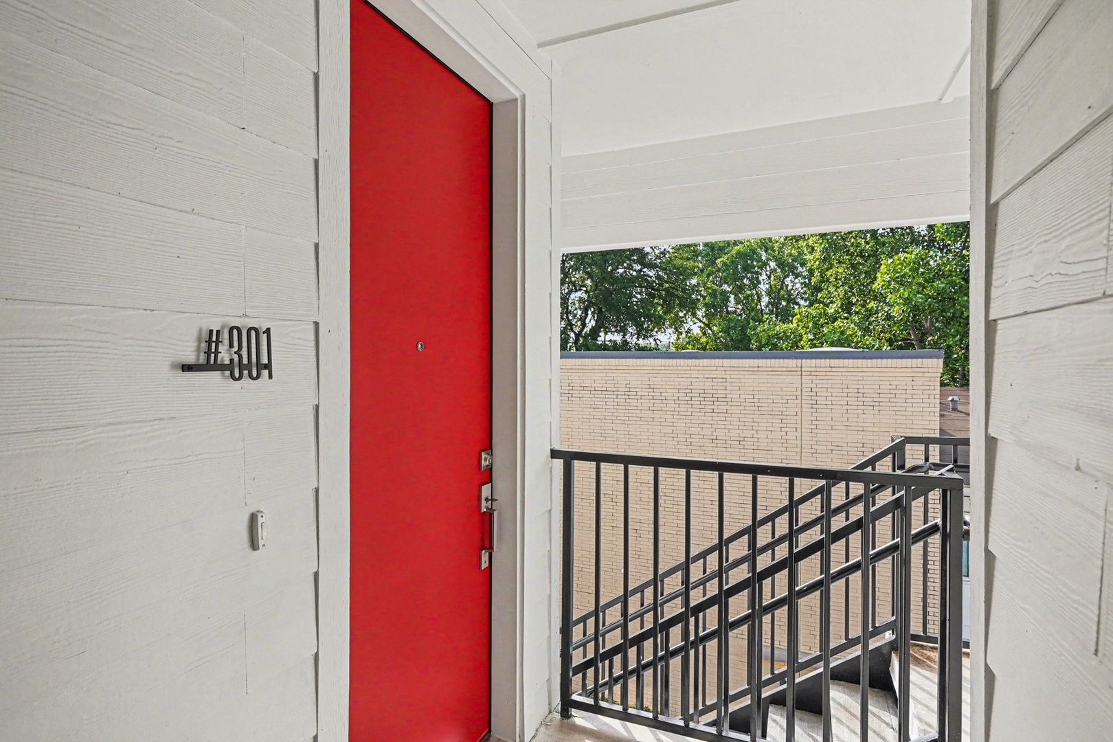 2217 N Fitzhugh Avenue #301 5 of 12