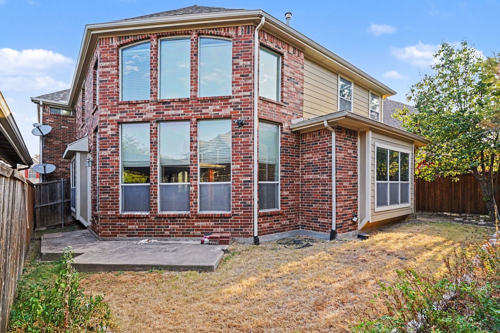 1344 Valley Vista Dr, Irving, TX 75063 photo 30