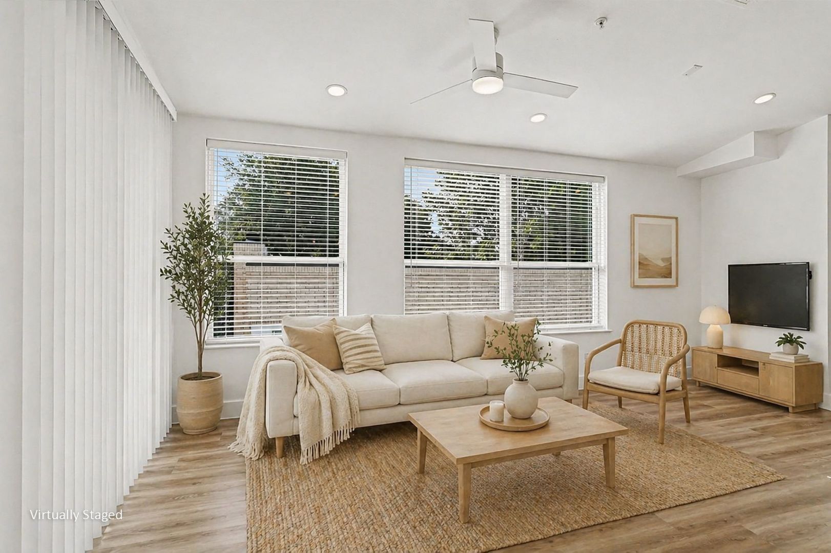 2217 N Fitzhugh Avenue #301 7 of 12