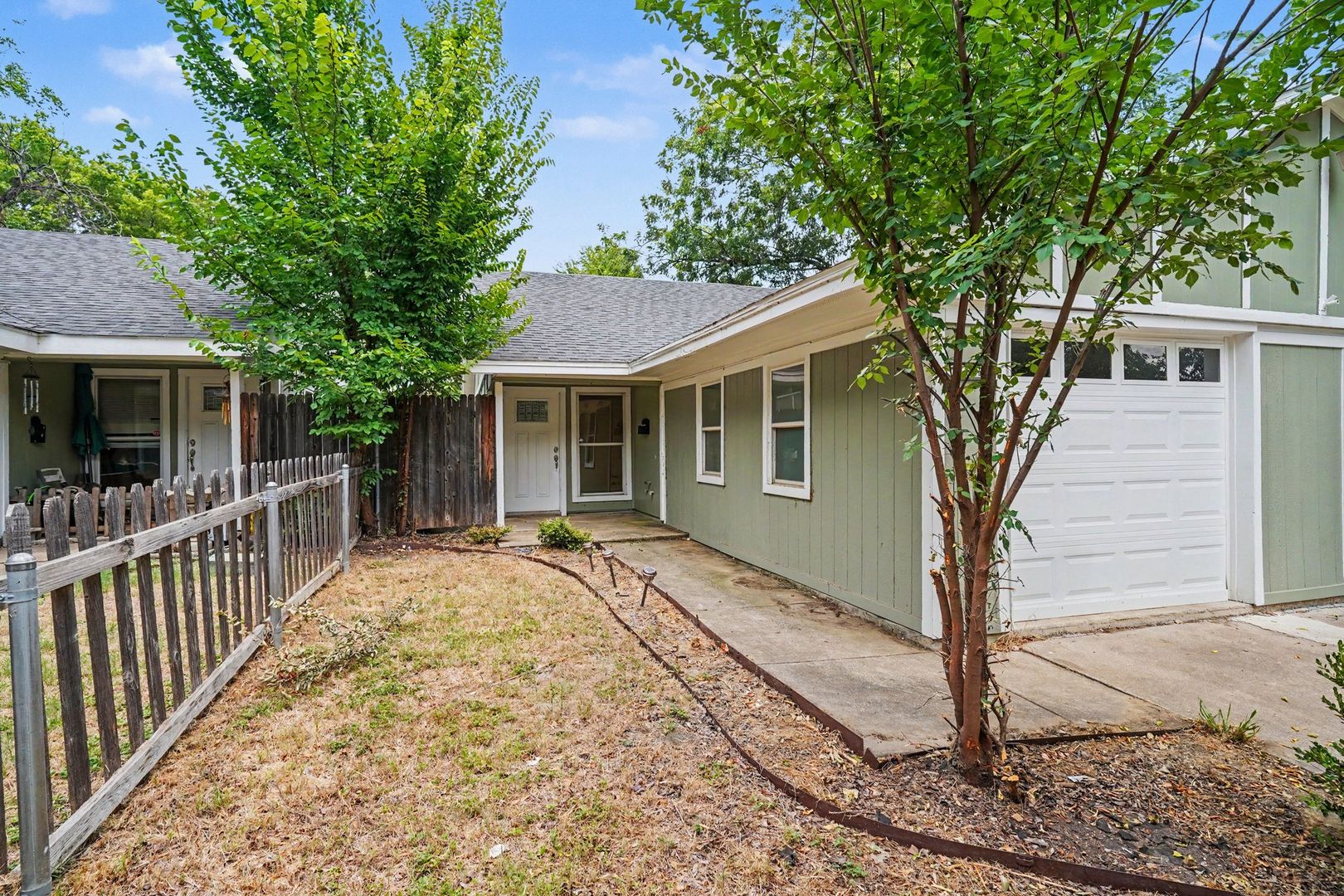Fort Worth House: 1815 Lipscomb Street