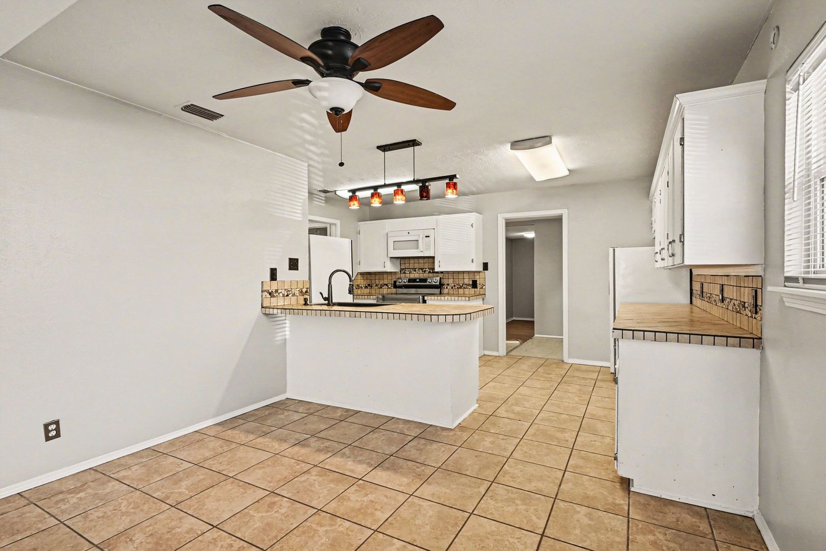 3720 Stanley Avenue, Fort Worth, TX 76110 photo 7