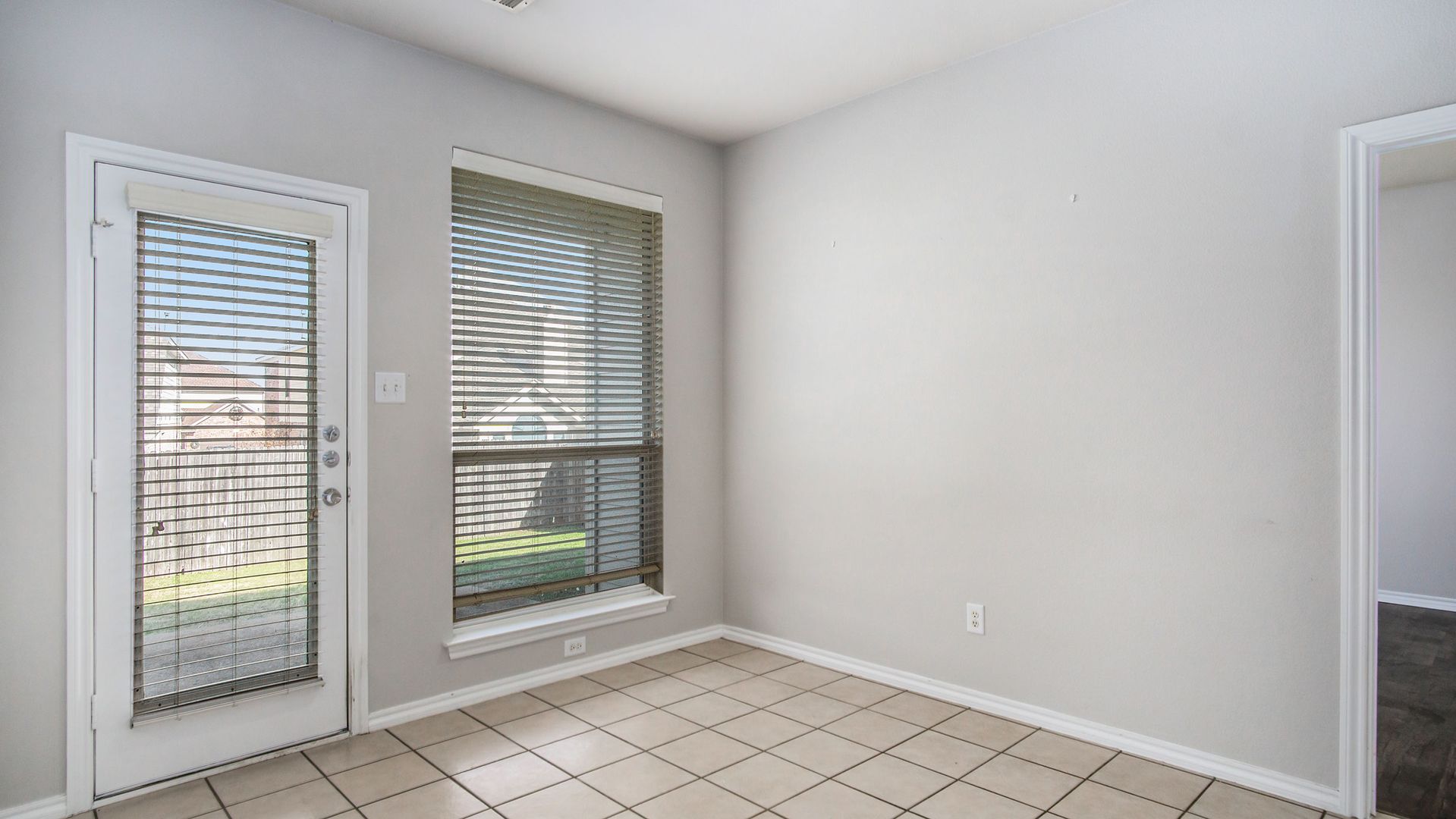 6036 Horse Trap Drive, Fort Worth, TX 76179 photo 12