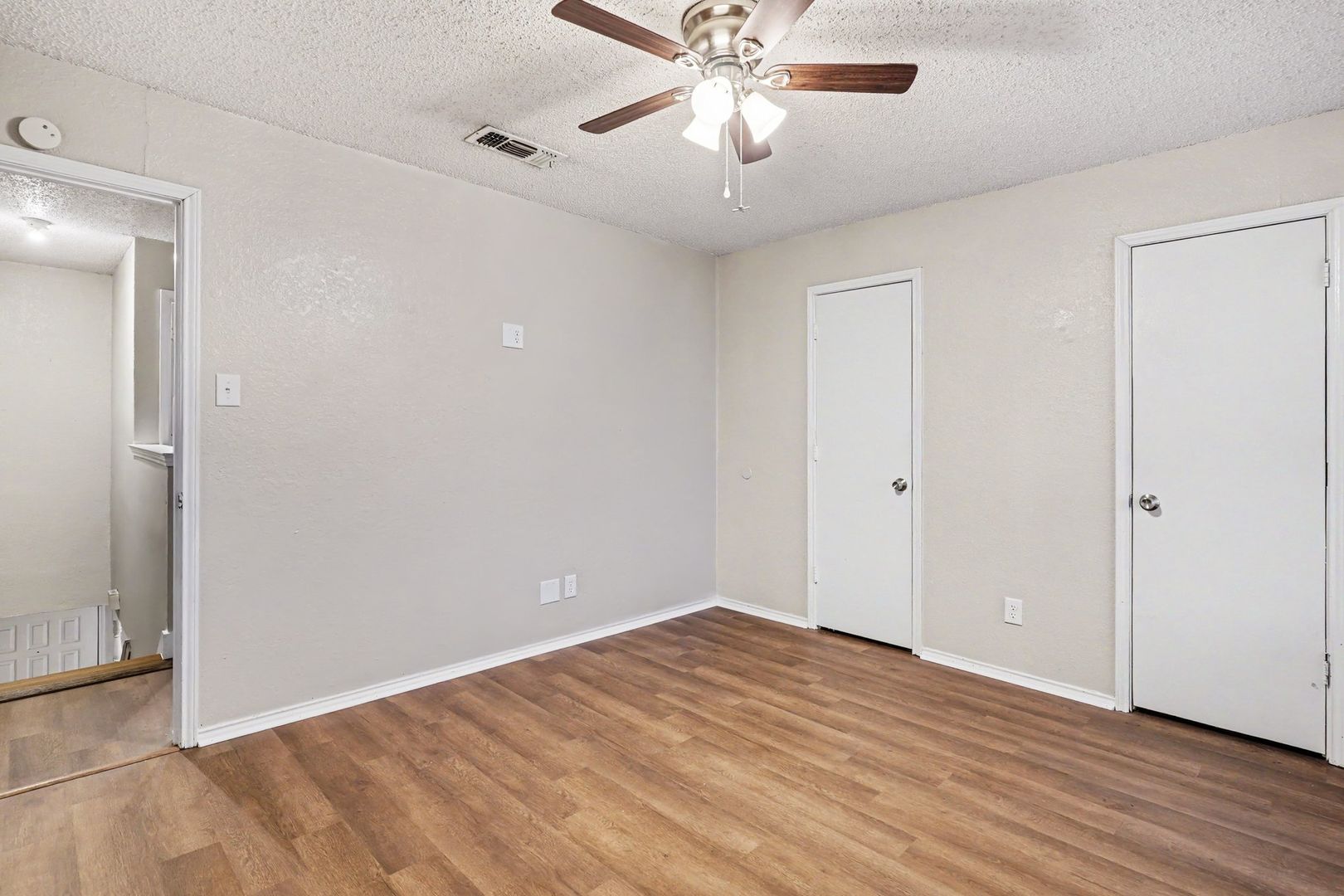 3301 Aurora Street, Unit B, Haltom City, TX 76117 photo 13