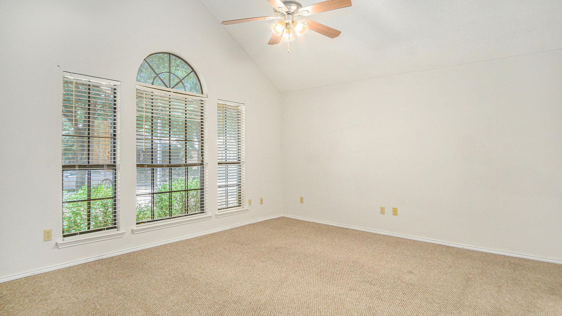 6908 Bentley Ave, Fort Worth, TX 76137 photo 18