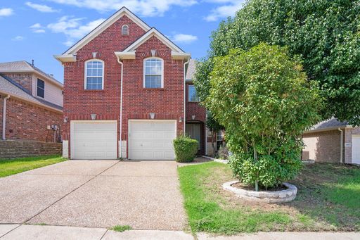 Beautifully Crafted 5 Bedroom 4 Bath in Flower Mound!