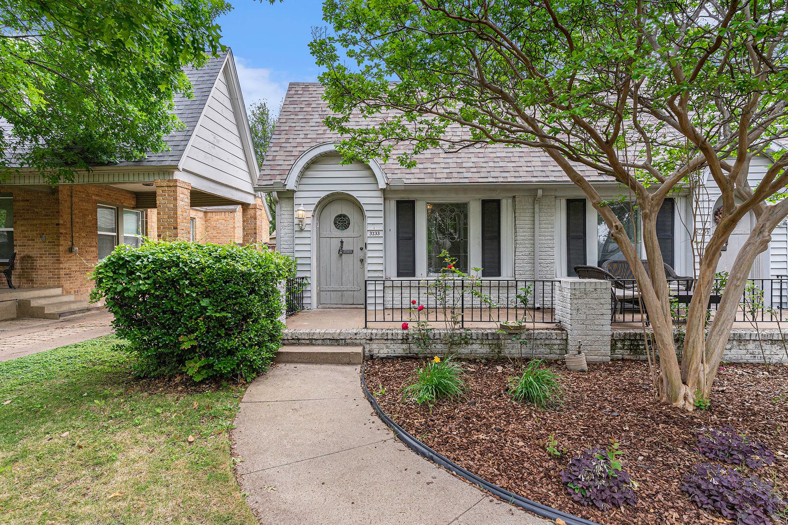 Fort Worth House: 3233 Odessa Avenue