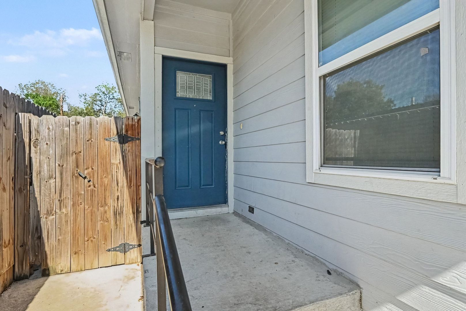 1306 Orange Ave, Fort Worth, TX 76110 photo 4