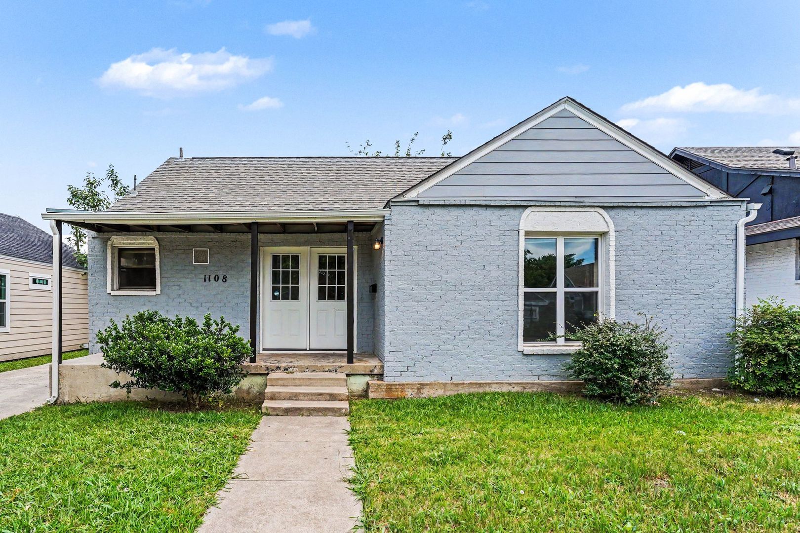 Fort Worth House: 1108 E Robert Street