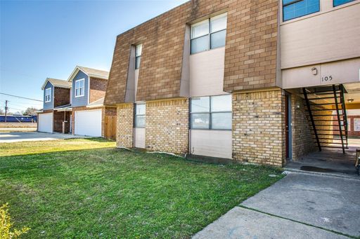 This charming 2-bedroom, 1-bathroom home in Crowley, TX, offers a perfect blend of comfort and convenience.
