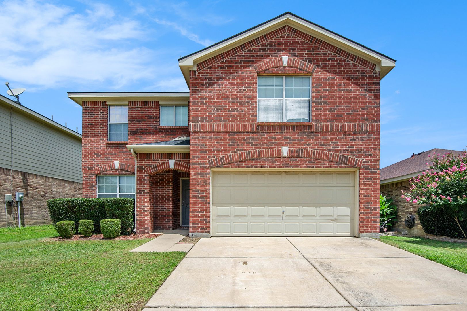 Fort Worth House: 4225 Silverwood Trail