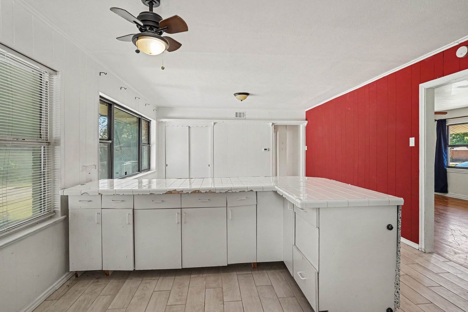 2409 Materhorn Dr, Dallas, TX 75228 photo 10
