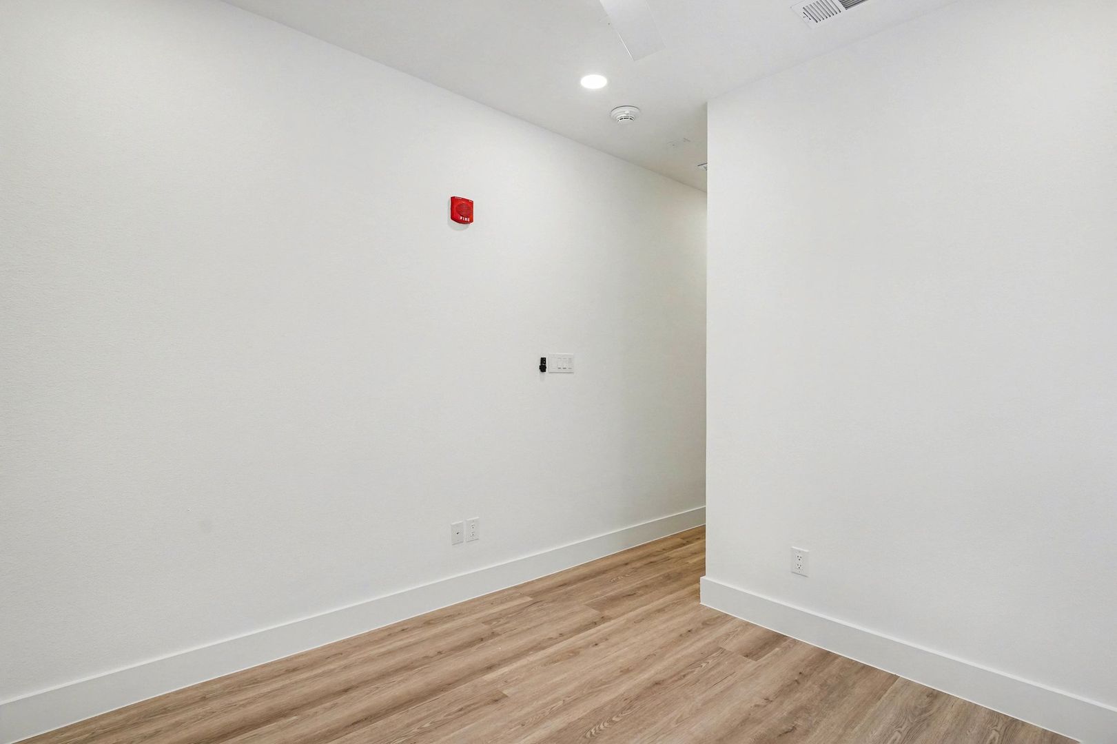 2217 N Fitzhugh Avenue #101, Dallas, TX 75204 photo 35
