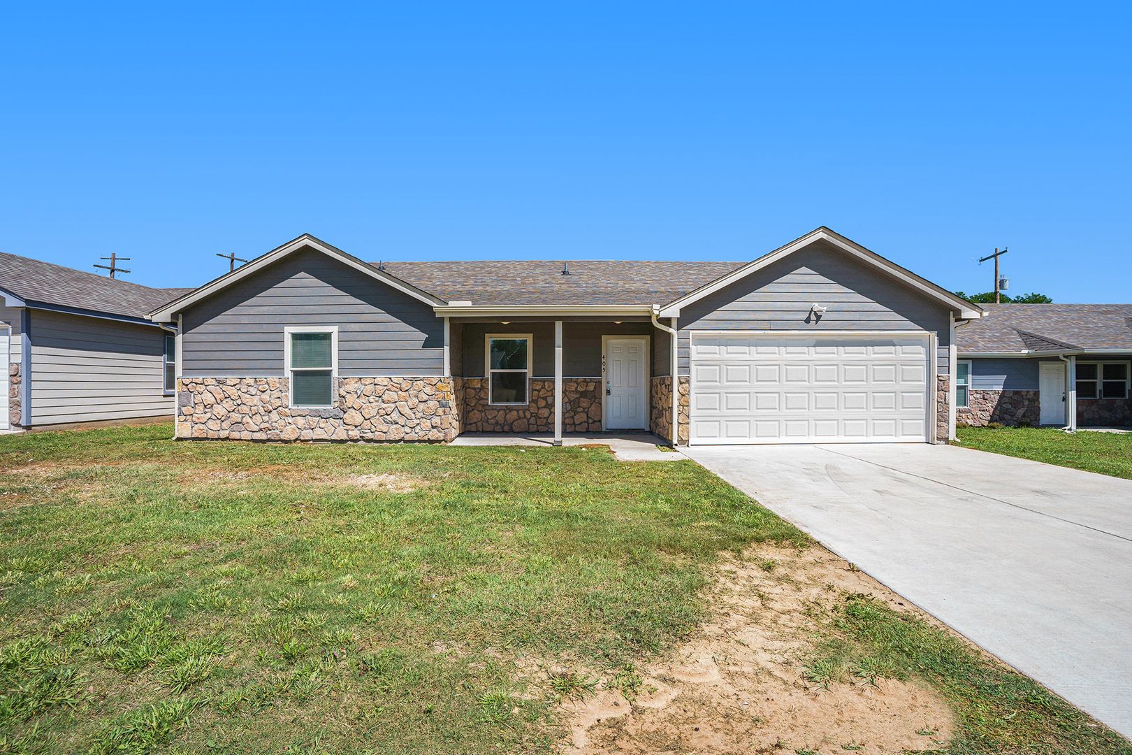 Rio Vista House: 405 Whitney Court