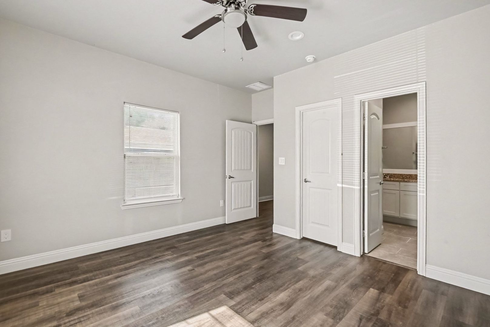 1306 Orange Ave, Fort Worth, TX 76110 photo 17